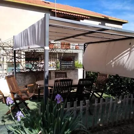 게스트하우스 La Casa Di Cri Al Mare 3*